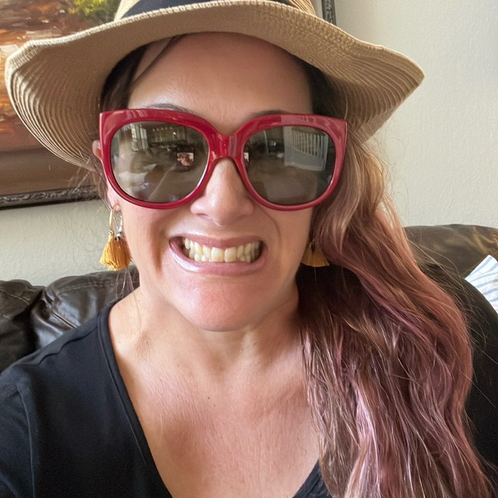 Gucci, sunglasses, square sunnies, made in Italy